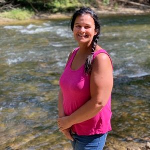 Meet your Posher, Stephanie